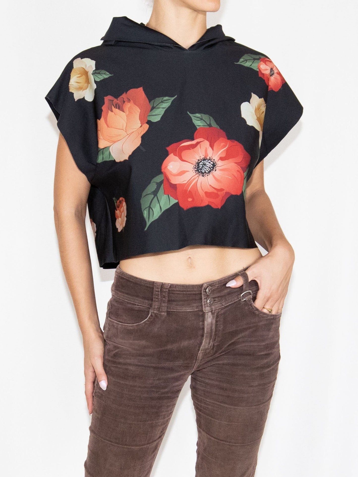 Black Ultracore Crop Top-M