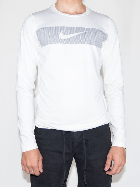 White Nike Sweater-M Excellent / Nike / M