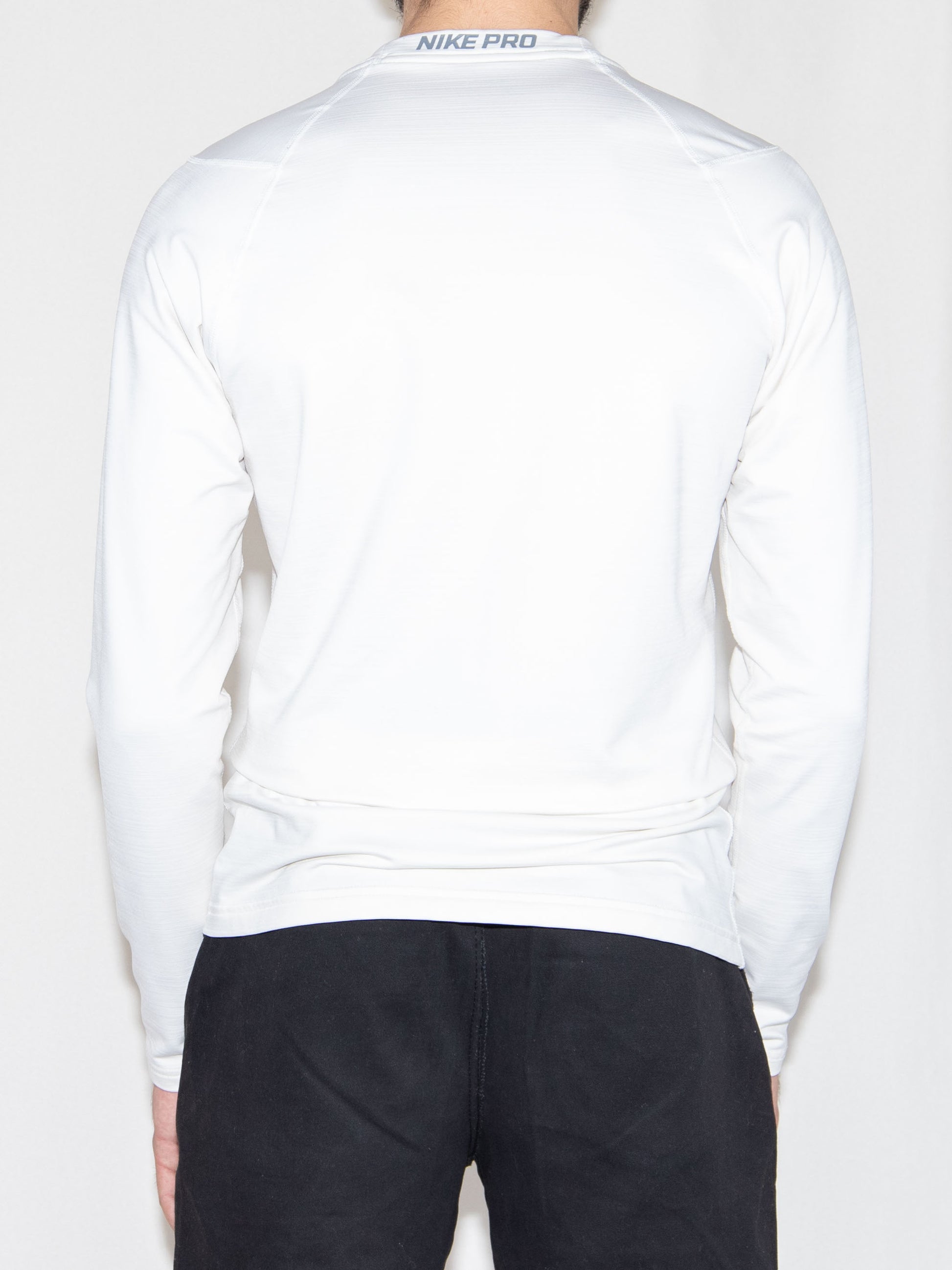 White Nike Sweater-M Excellent / Nike / M