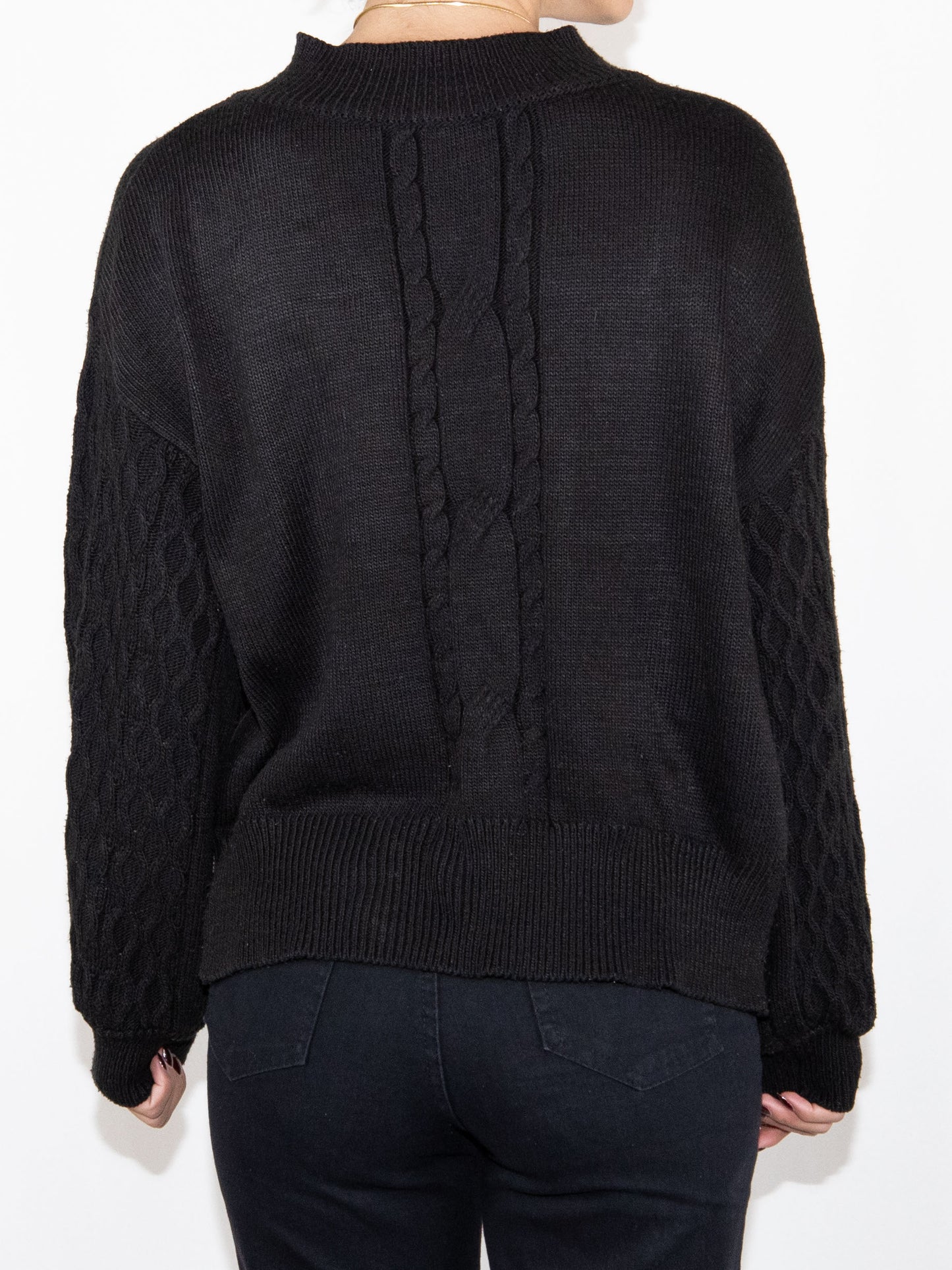 Black  Sweater-M Excellent / - / M