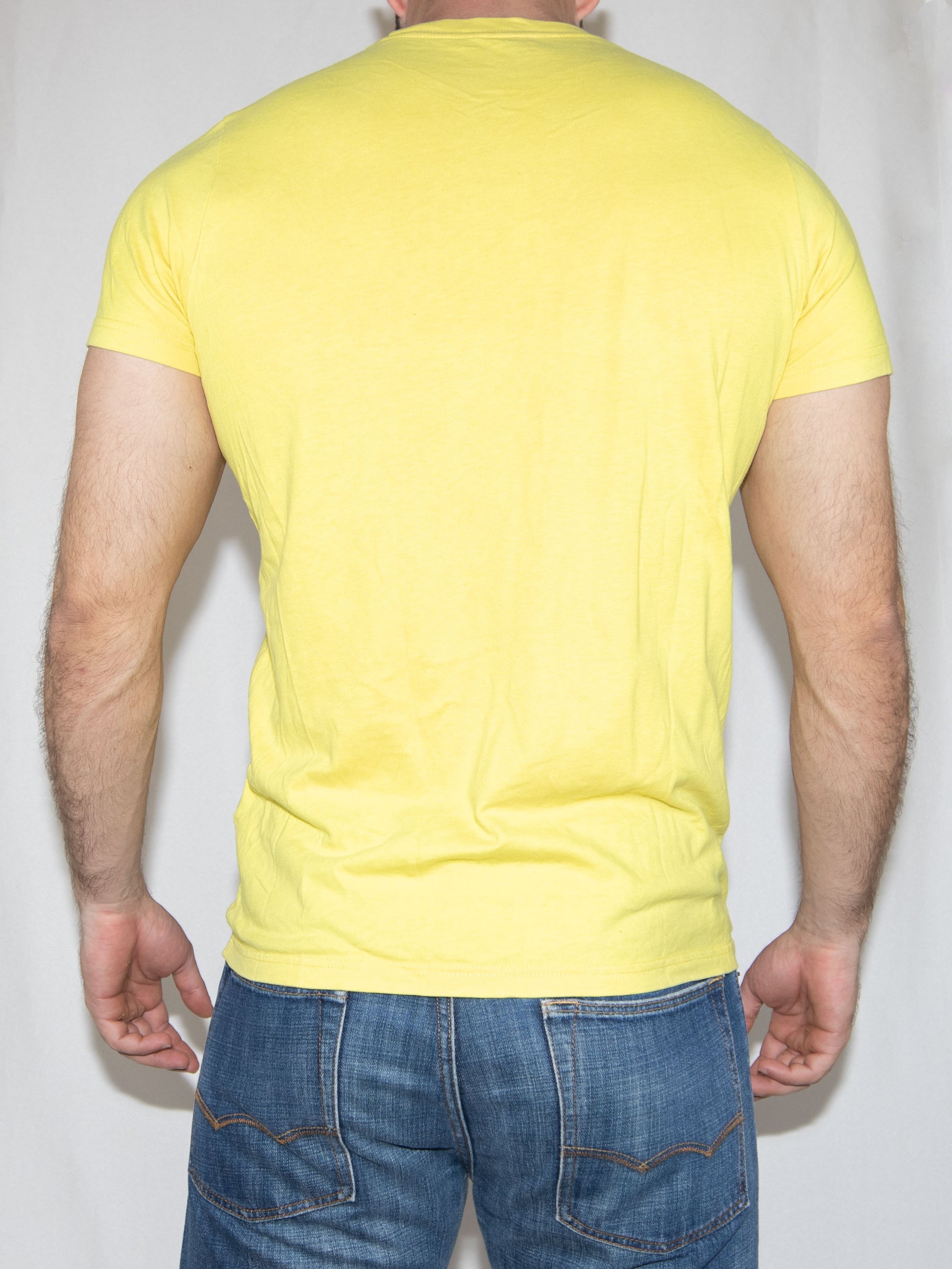 Yellow Hollister Tshirt-L Excellent / Hollister / L