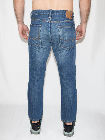 Blue American Eagle Straight Jeans-42 Excellent / American Eagle / 42