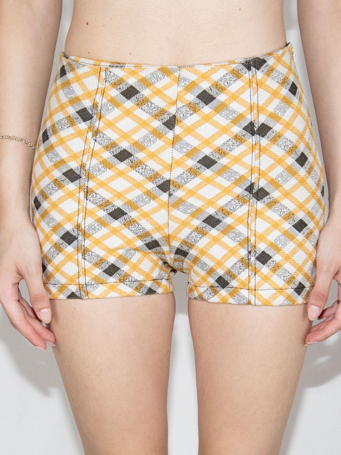 Yellow Square Bershka Shorts-32 Brand New / Bershka / 32