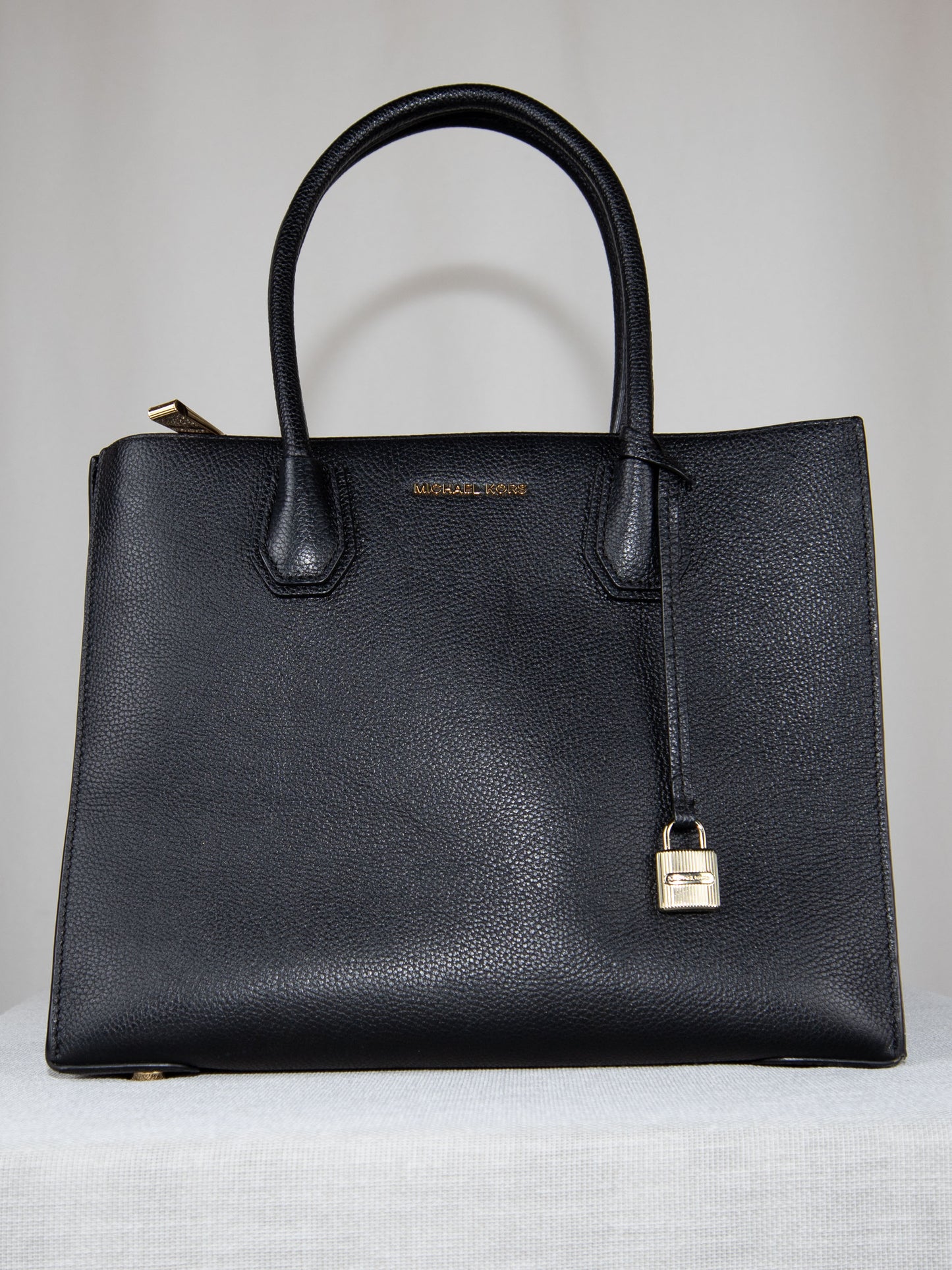 Black Michael Kors Tote Bag Excellent / Michael Kors / -