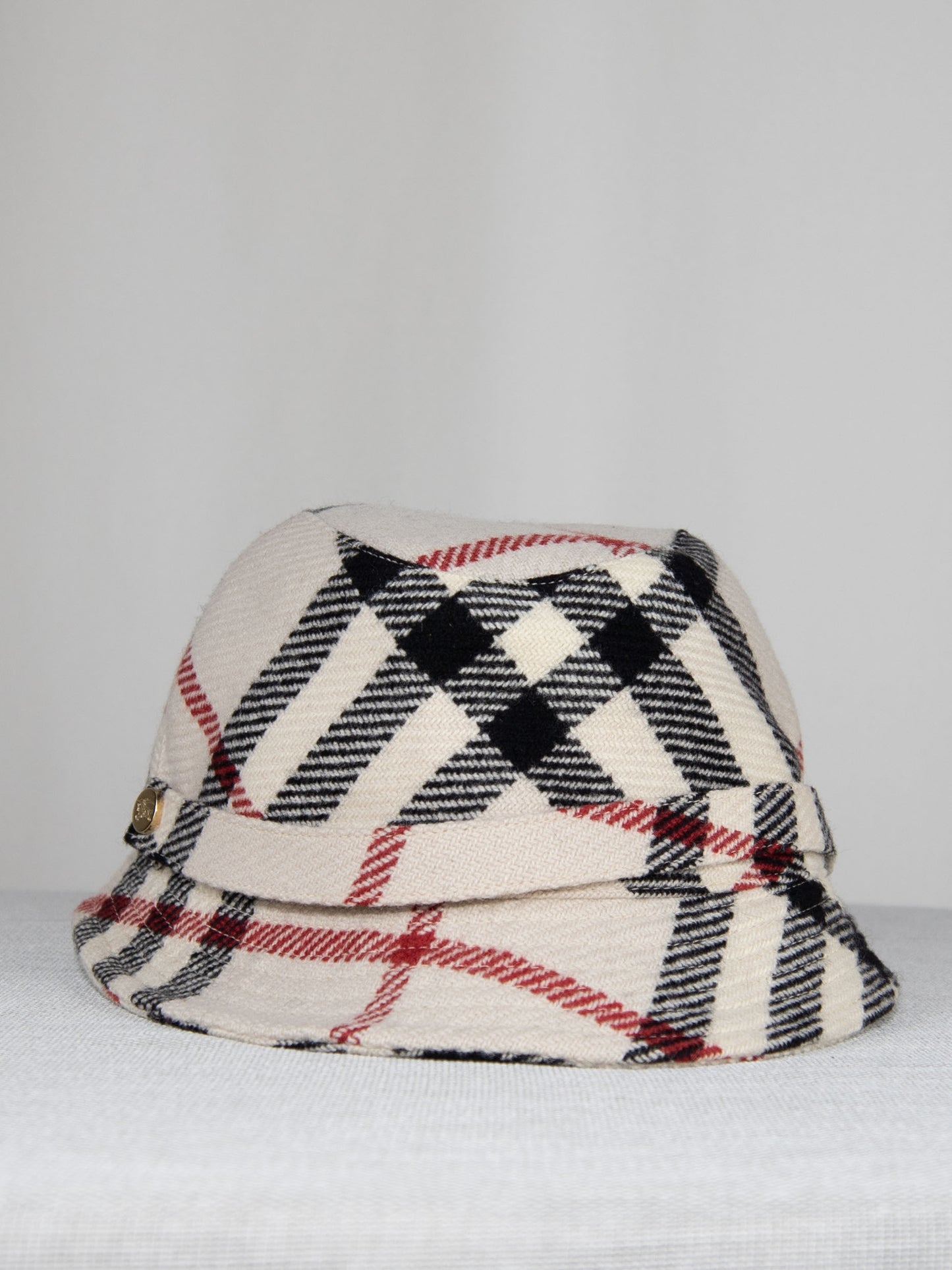 Beige Burberry Bucket Hat-S Brand New / Burberry / S