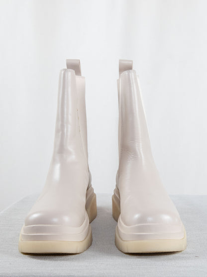 Ivory Ash Boots-40