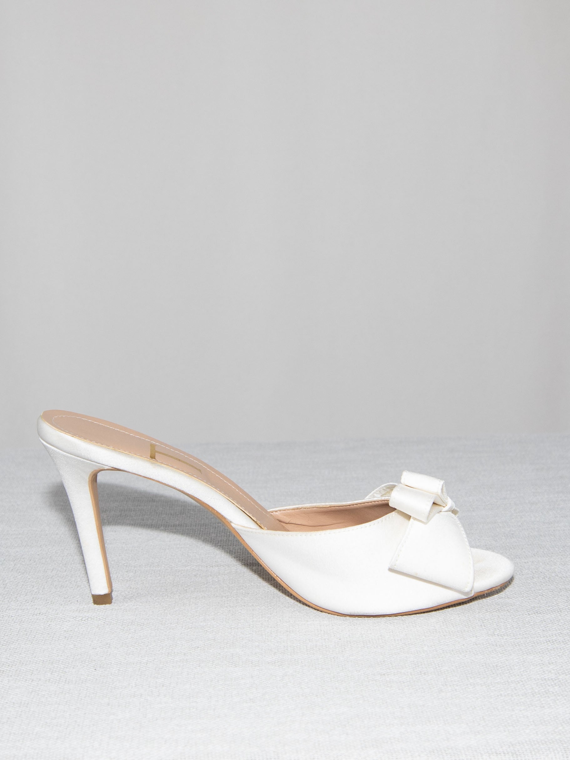 White T Heels Shoes-40 Good Condition / T / 40