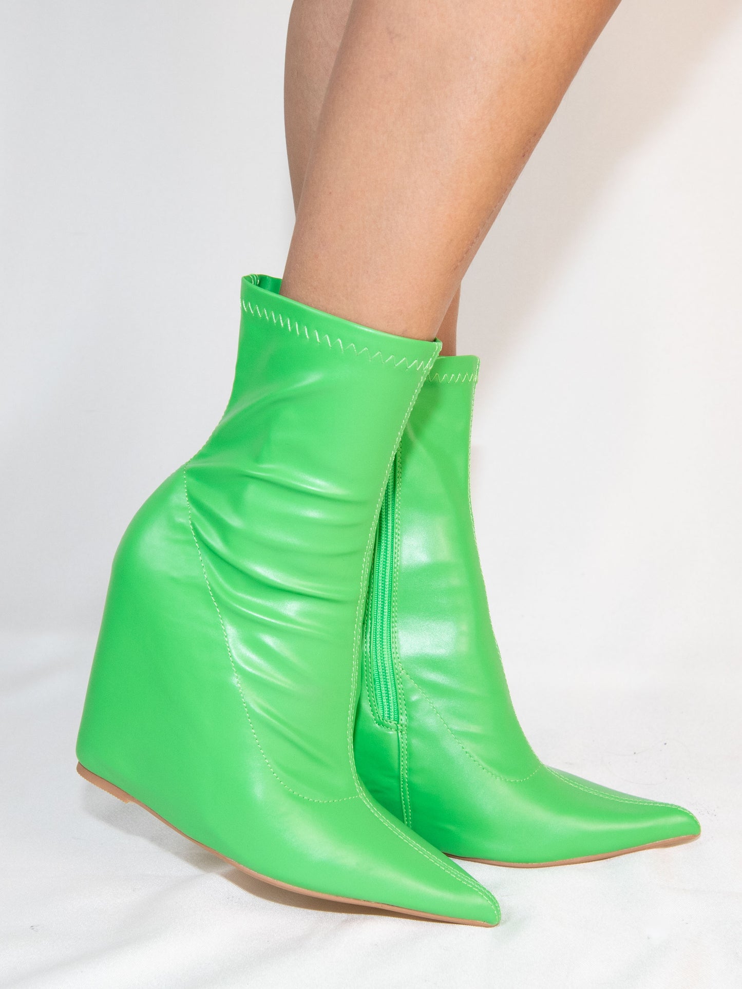 Green Public Desire Heeled Boots-38 Brand New / Public Desire / 38