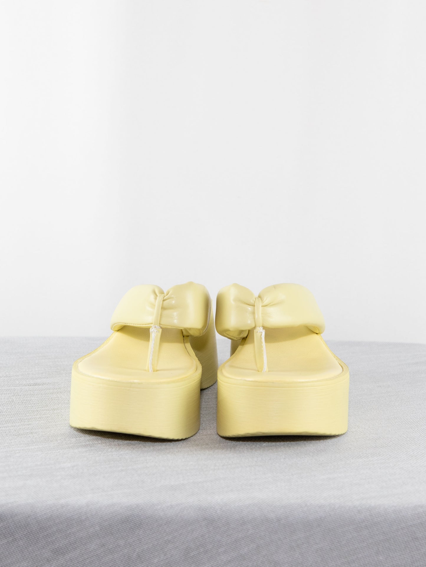 Yellow Truffle Collection Platform-36 Brand New / Truffle Collection / 36