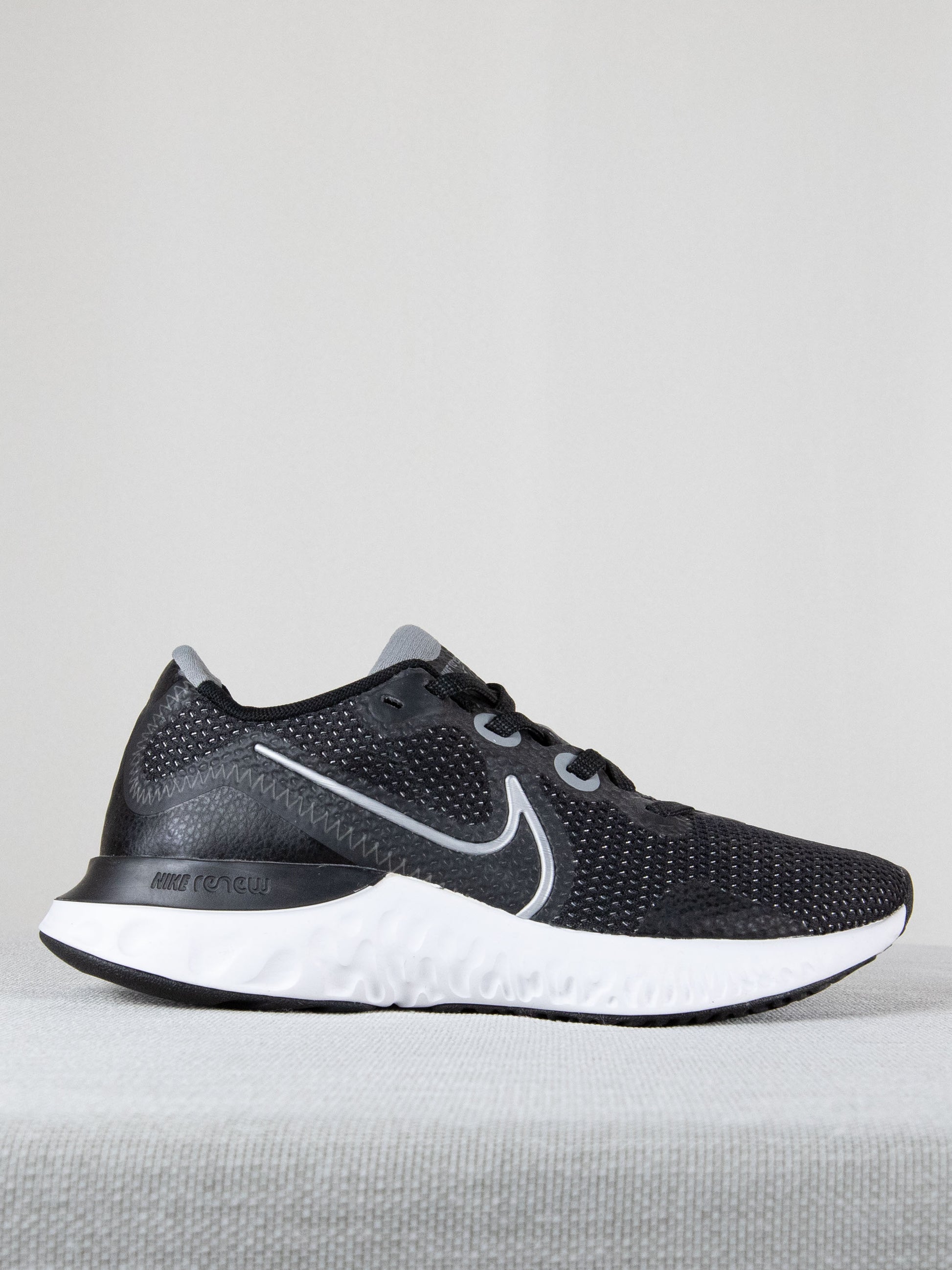 Black & White Nike Running Shoes-36.5 Brand New / Nike / 36.5